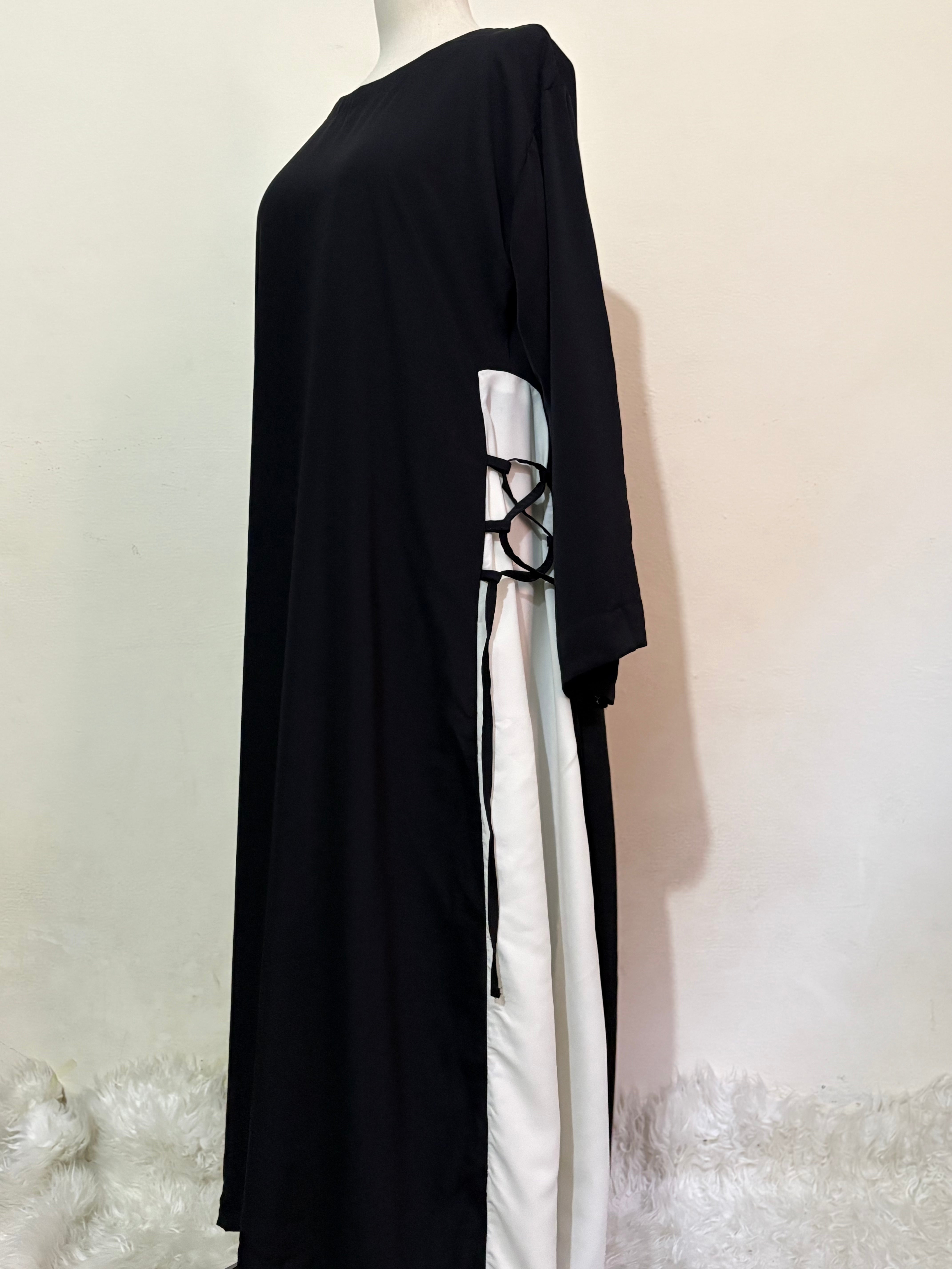 Side Cut Abayas  Black