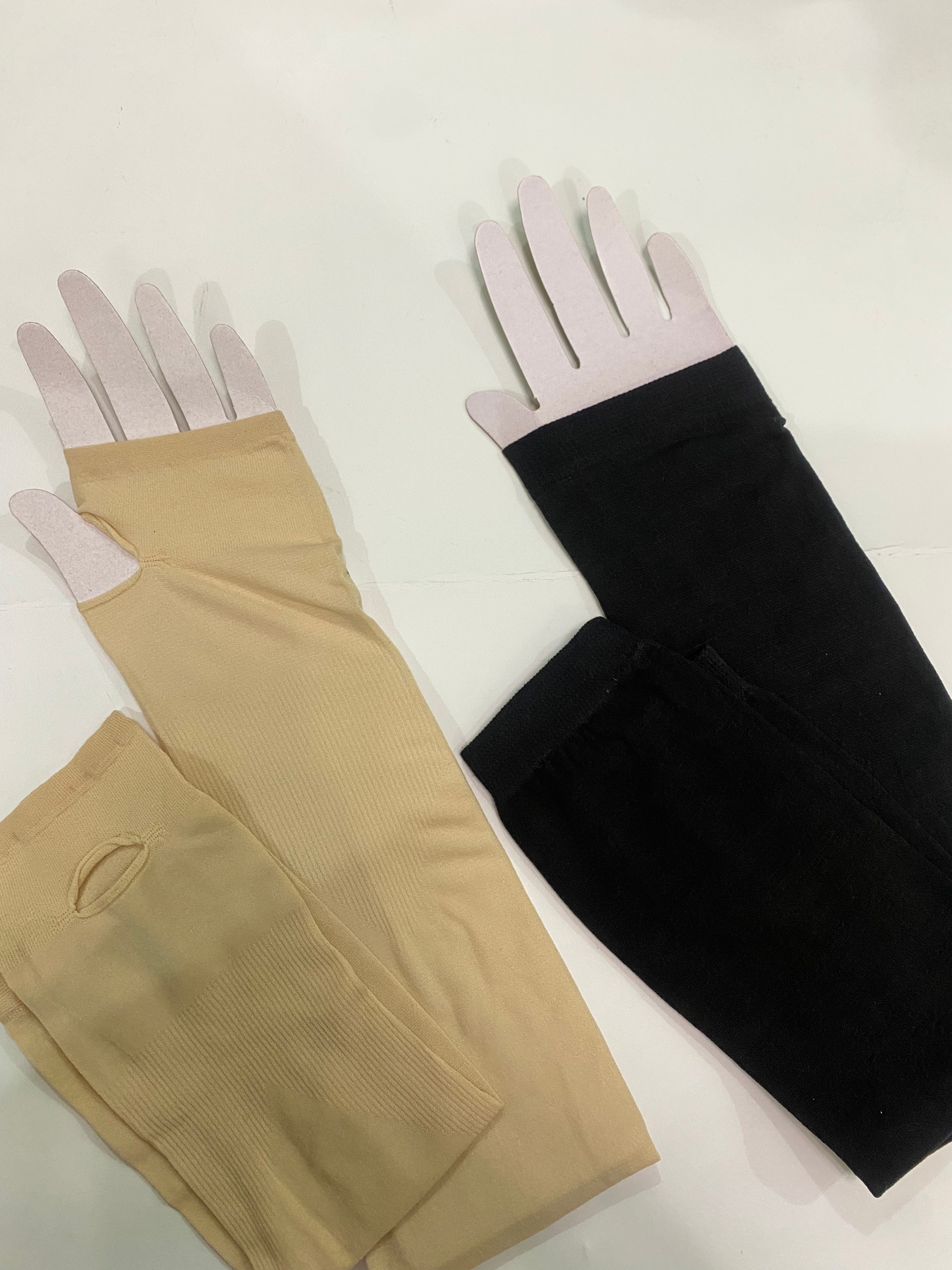 Sleeves & Thum