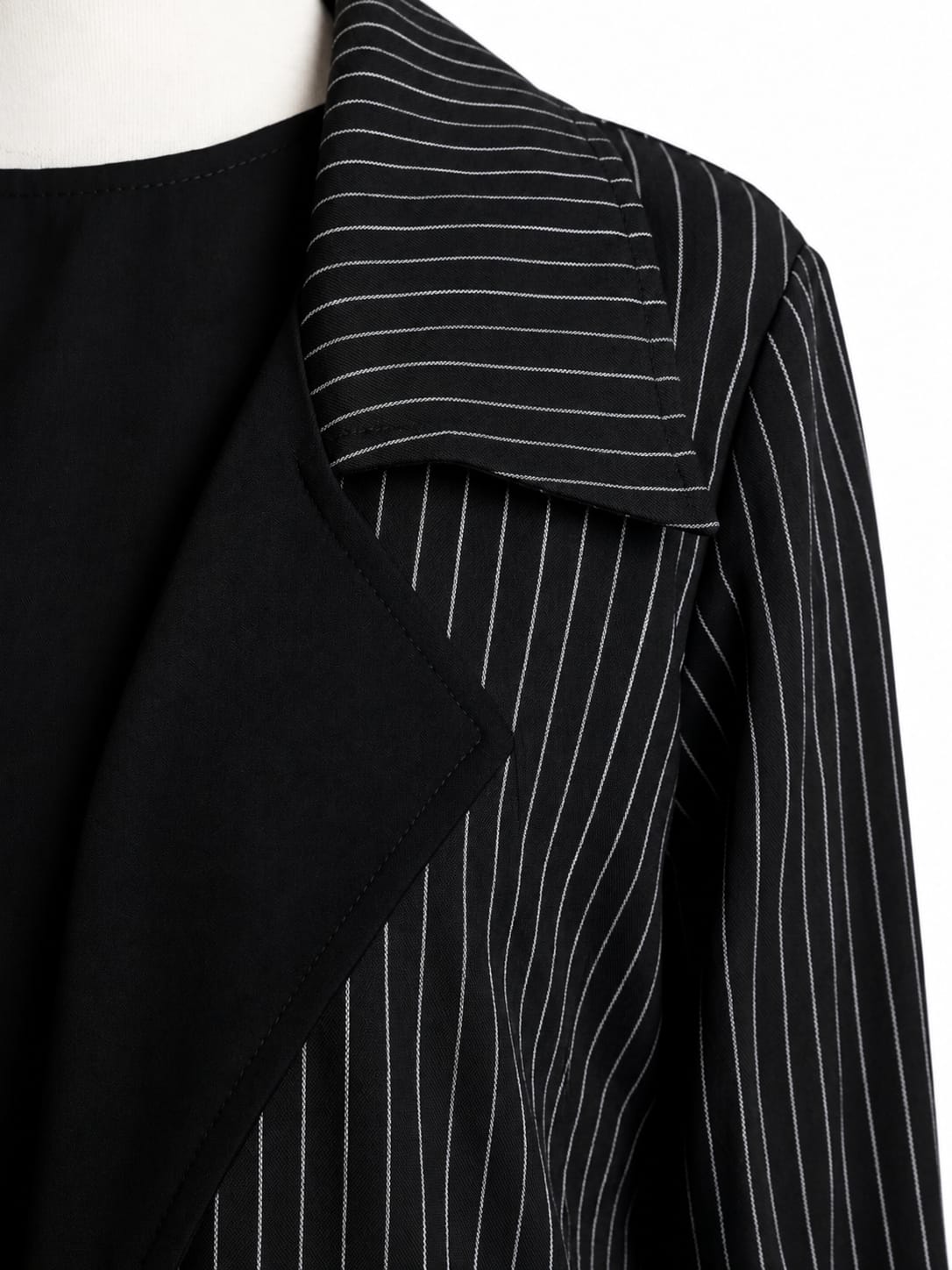 Signature coat abaya